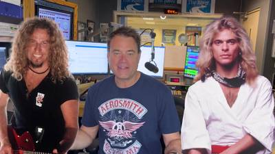 Who's the better Van Halen frontman: David Lee Roth or Sammy Hager?